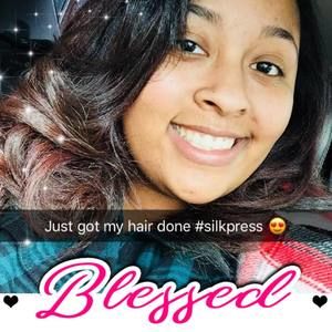 Meet your Posher, Karina